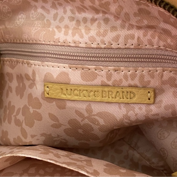 ⭐️HOST PICK⭐️ NWT Lucky Brand Kqin Leather Crossbody - Picture 6 of 16